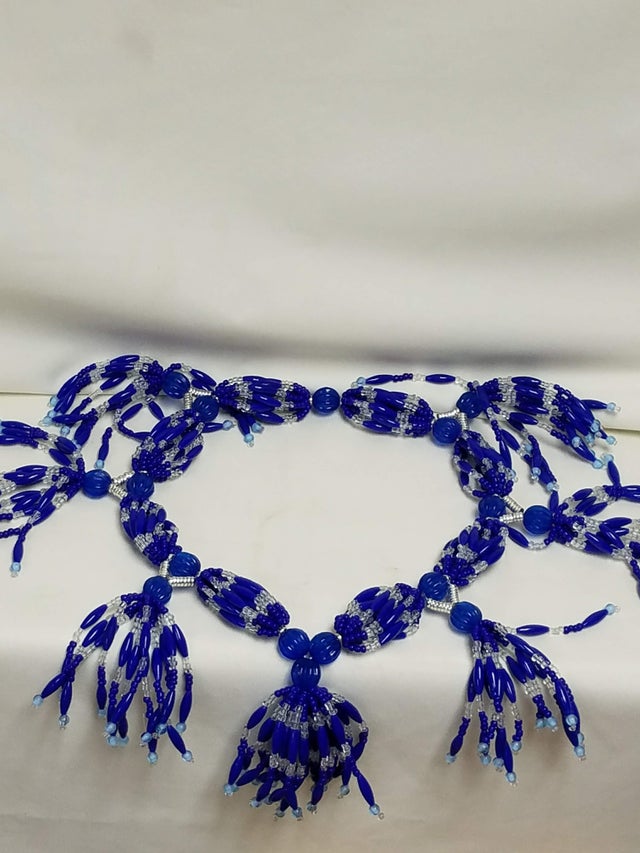 Necklaces/Collares